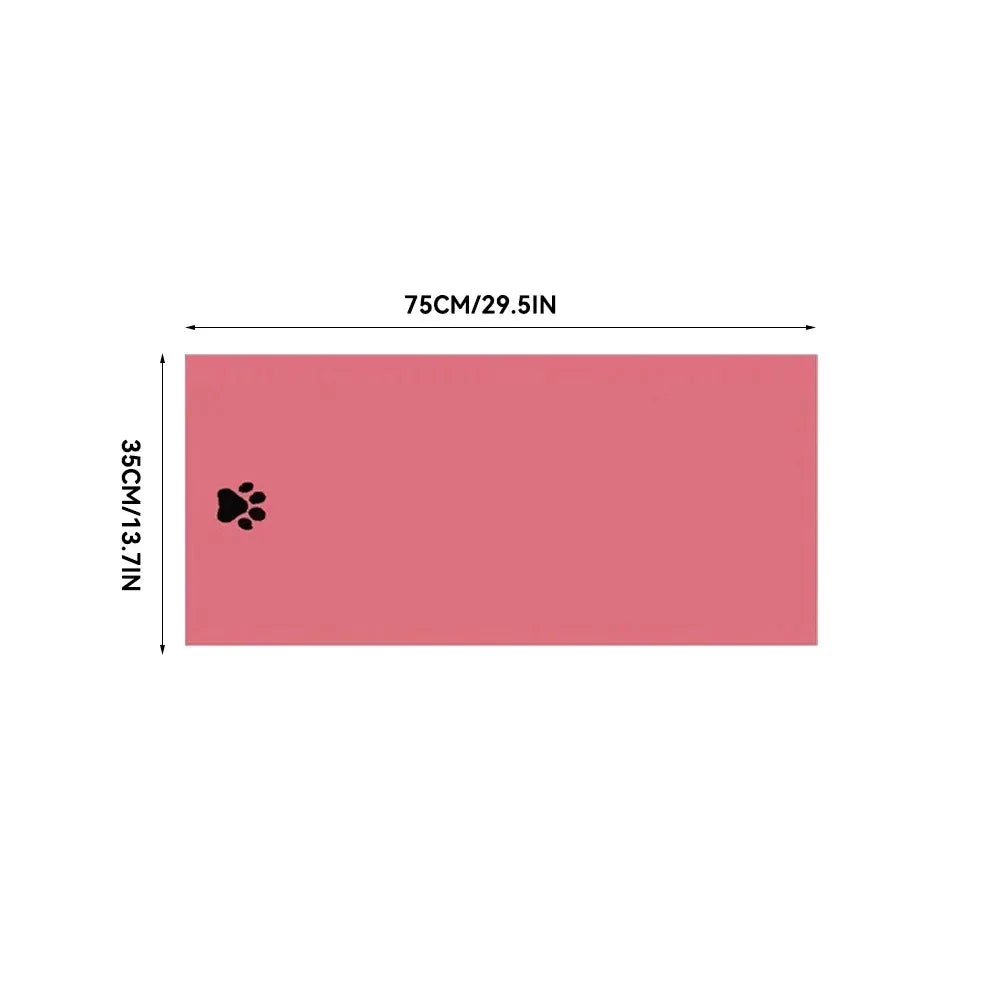Serviette microfibre incluse dans le Kit Pattes Propres